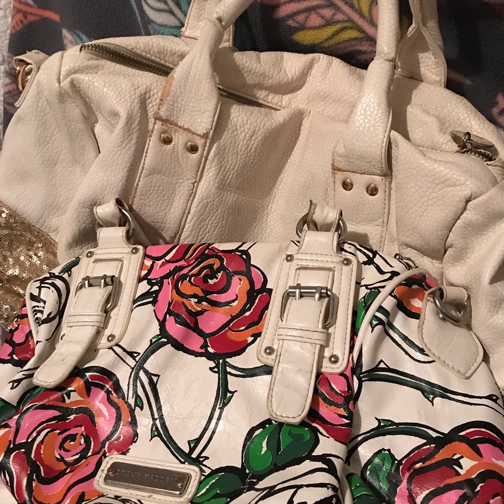 Two for the price of one ! Steve Madden 👛💕